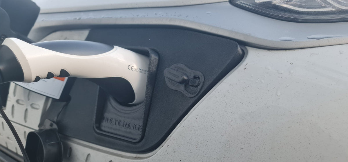 Hyundai KONA 1st gen - Weather and Snow Cover for Charging Port