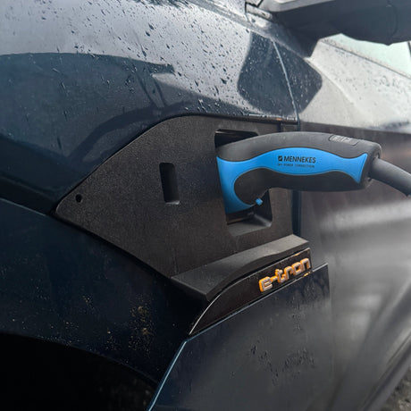 Audi E-tron 50/55 - Q8 - Weather and Snow Cover for Charging Port - photo 2