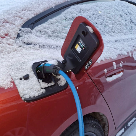 BMW I4 (G26) 2021-2024 - Weather and Snow Cover for Charging Port