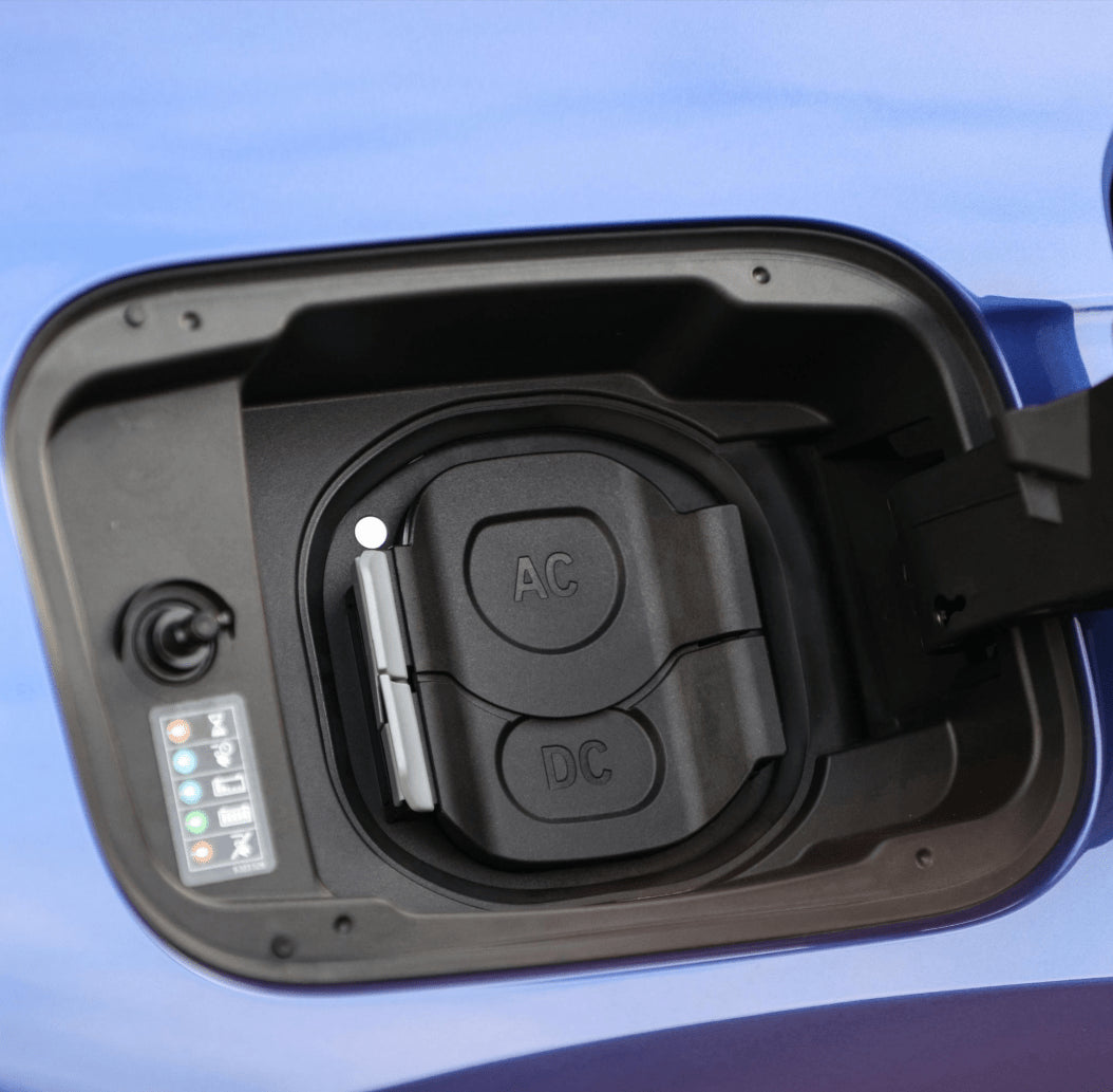 BMW iX1 (U11) - Weather and Snow Cover for Charging Port - photo 2