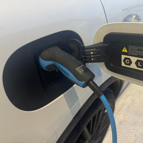 BYD TANG EV 2025 - Weather and Snow Cover for Charging Port - photo 2