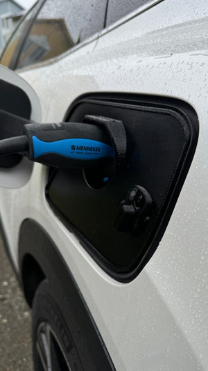 Citroen eC4 X - Weather and Snow Cover for Charging Port - photo 2
