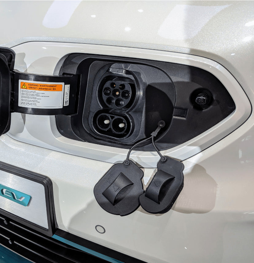 Kia E-Niro - Weather and Snow Cover for Charging Port - photo 2