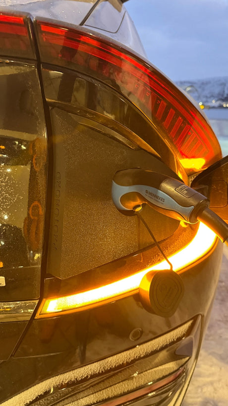 KIA EV6 - Weather and Snow Cover for Charging Port
