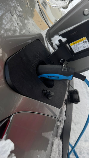 Lexus UX300e - Weather and Snow Cover for Charging Port