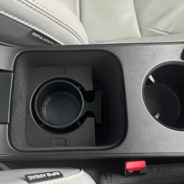 Polestar 2 - Cup Holder - photo 2