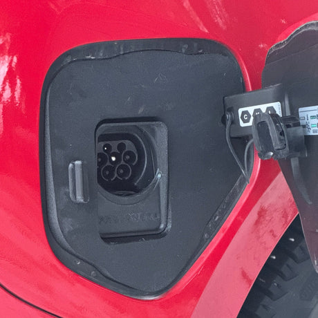 VolksWagen ID.Buzz - Weather and Snow Cover for Charging Port - photo 4